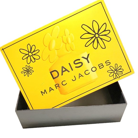 Daisy Marc Jacobs Perfume Box Yellow Cute Storage Display Rectangular Flowers - Picture 5 of 16